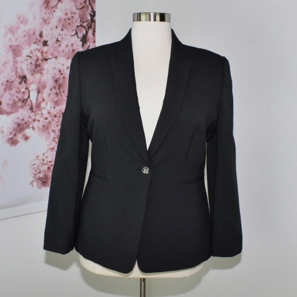 Tahari ASL Pin Stripe Blazer Jacket